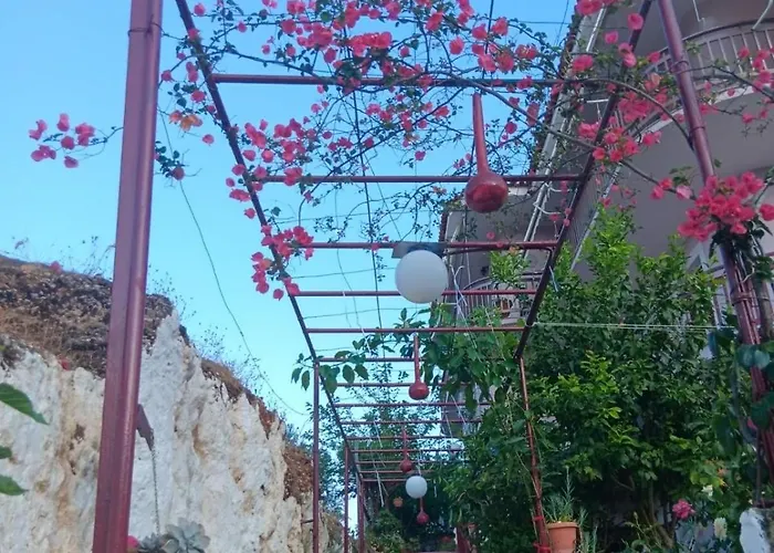 The Spring House Appartement Tirós